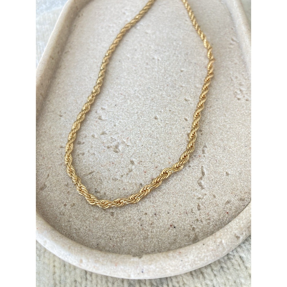 Gold Tone Rope Chain Necklace Twisted Link Classic Layering Collar Glam Couture